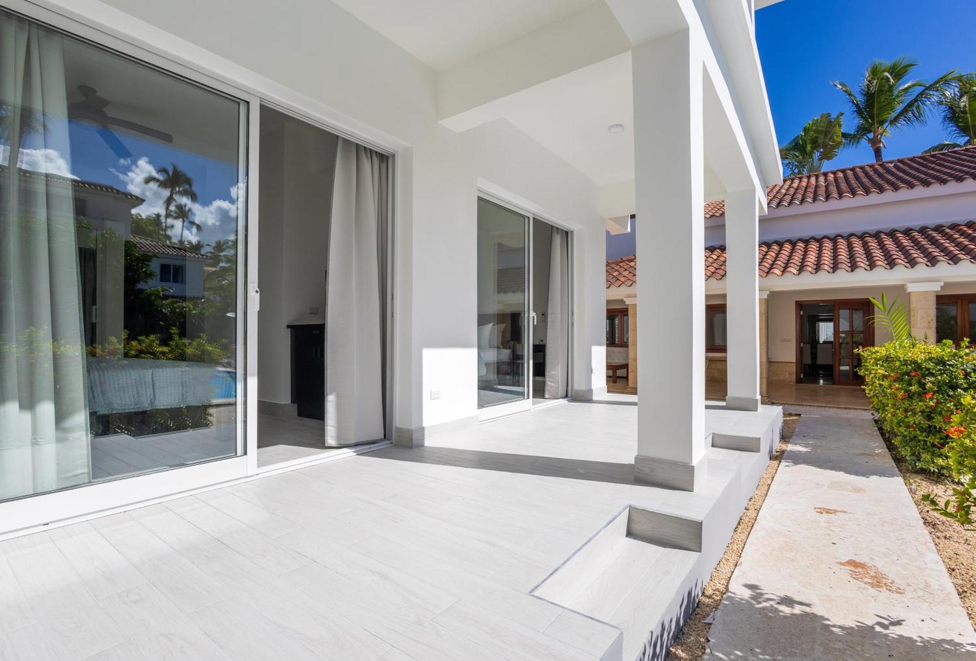 Huge 7-Bedroom Beach Villa With Private Pool - Los Corales Villas Punta Cana Exterior foto