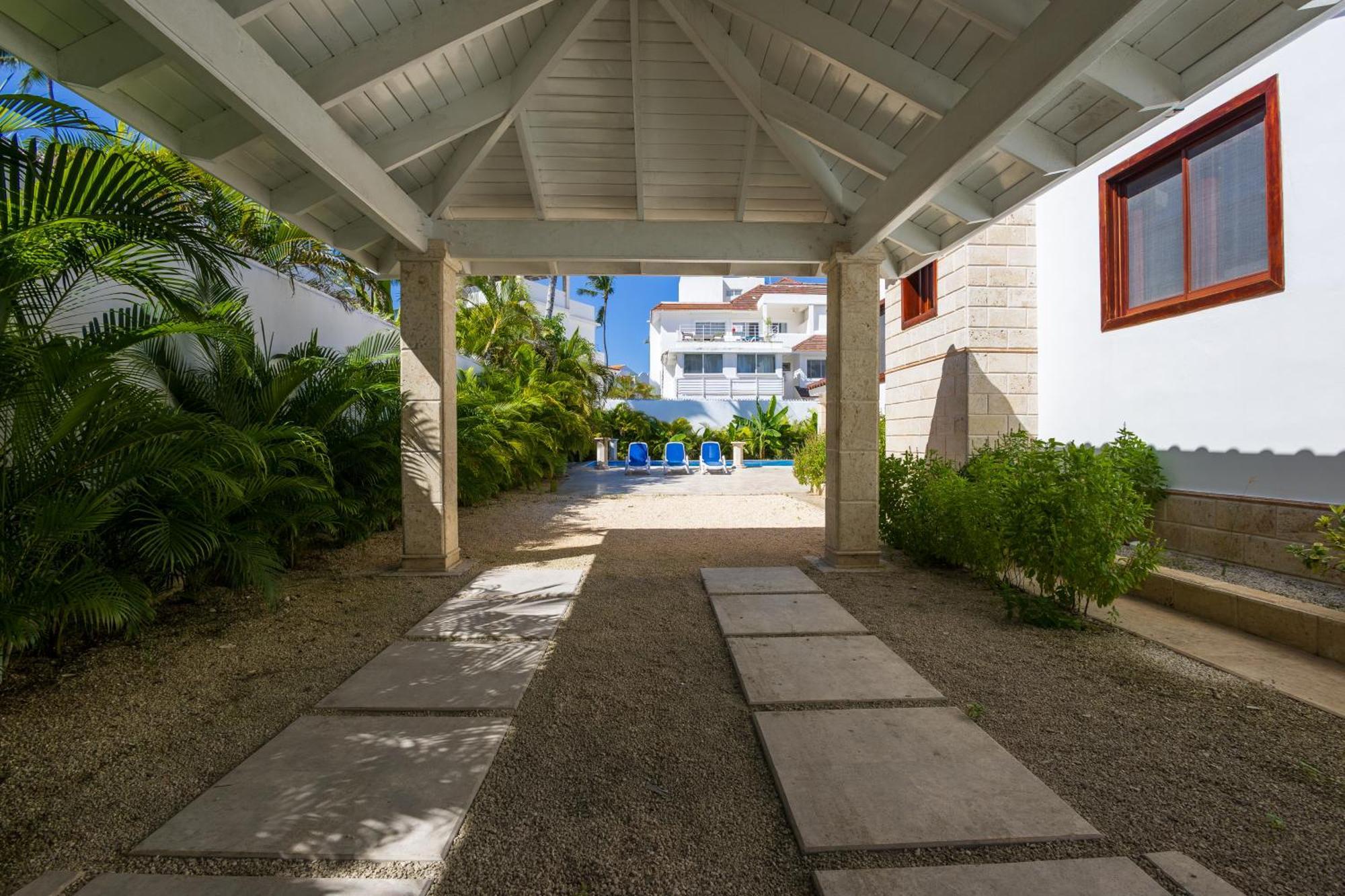 Huge 7-Bedroom Beach Villa With Private Pool - Los Corales Villas Punta Cana Exterior foto
