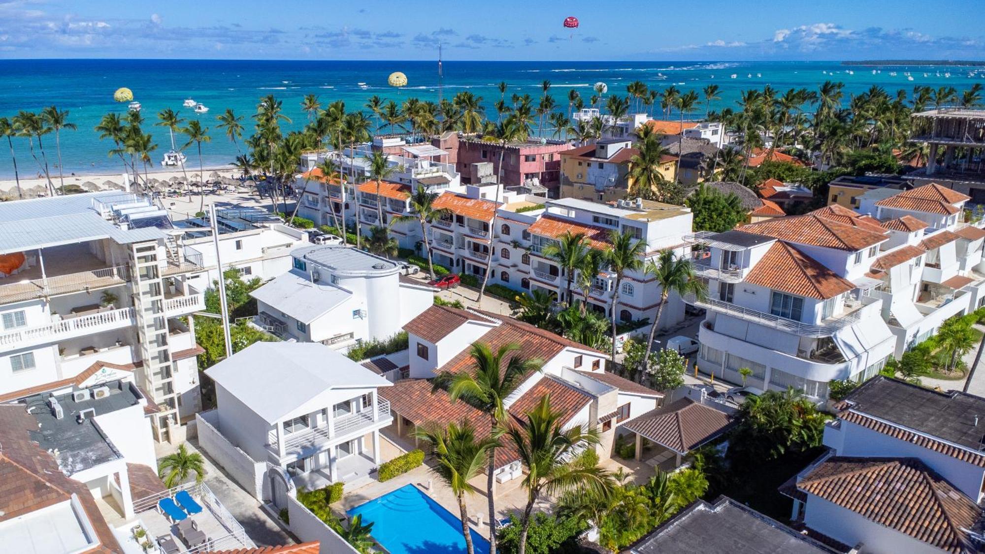 Huge 7-Bedroom Beach Villa With Private Pool - Los Corales Villas Punta Cana Exterior foto